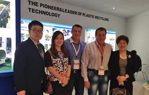 Suzhou Xingbeier Equipo de formación hueca Co., Ltd.